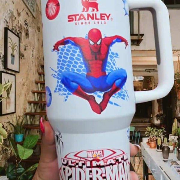 Spider-Man 40oz Superhero Tumbler | Marvel Movie Stainless Cup